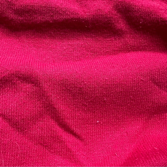 Marciano red knit blouse with gold chain detail - Picture 4 of 5